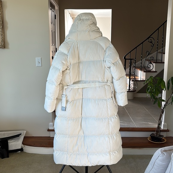Canada Goose Women’s NWT Marlow Parka North Star White Medium - Picture 11 of 12
